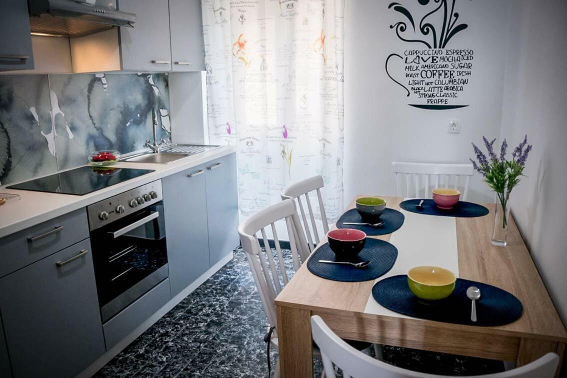 Apartman Vidi Apartment Rijeka Exterior photo